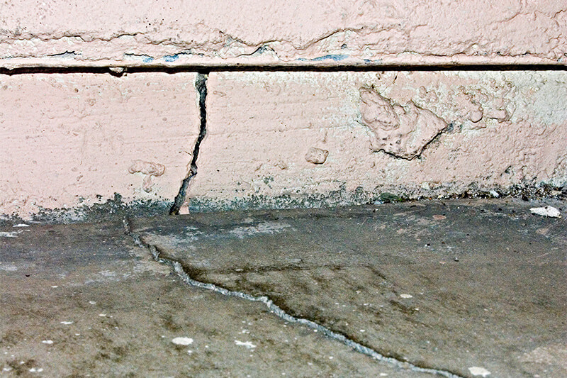 Top Warning Signs Your Home Foundation Needs Repair | Alpha Structural, Inc.